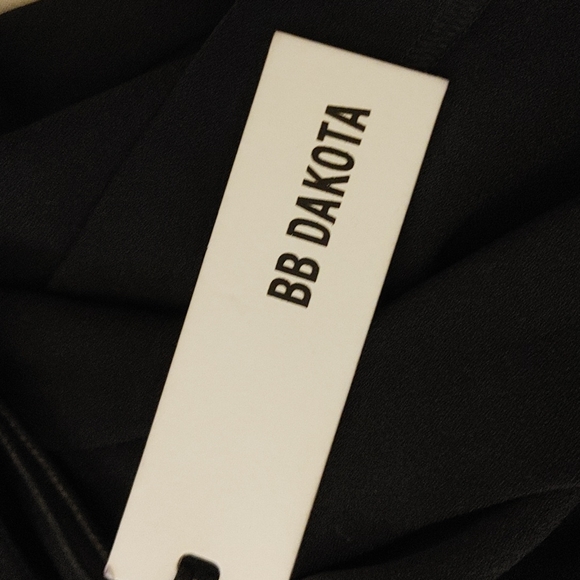 BB DAKOTA BLACK SHEATH DRESS SZ 10 - Picture 7 of 8